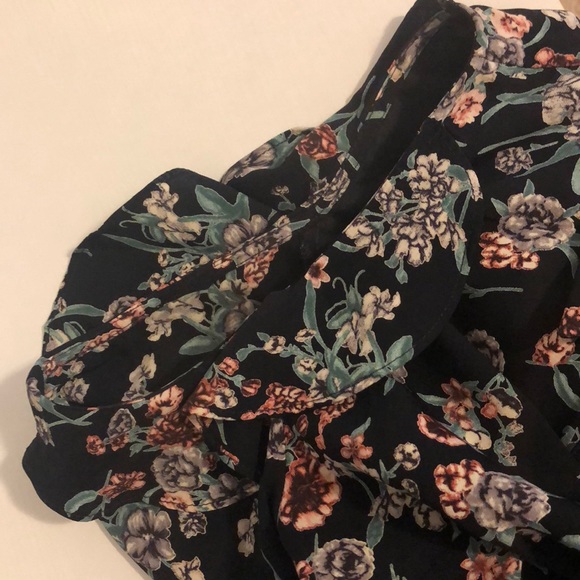 Navy floral dress - Picture 7 of 8